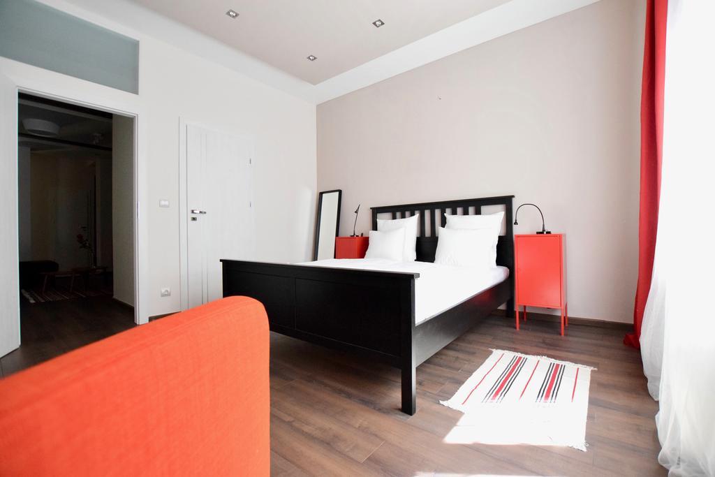 Standard Apartment By Hi5 - Close To Buda Castle ブダペスト エクステリア 写真