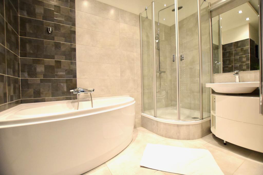 Standard Apartment By Hi5 - Close To Buda Castle ブダペスト エクステリア 写真