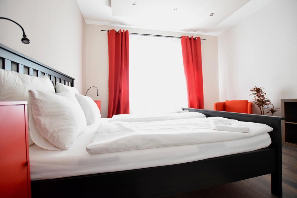 Standard Apartment By Hi5 - Close To Buda Castle ブダペスト エクステリア 写真