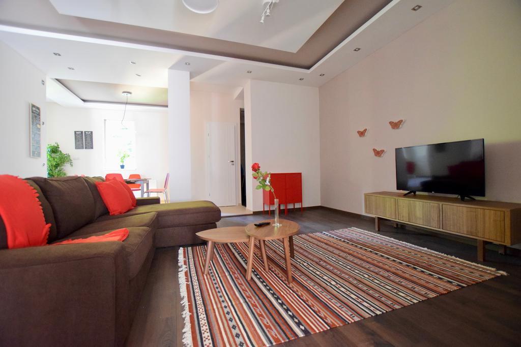 Standard Apartment By Hi5 - Close To Buda Castle ブダペスト エクステリア 写真